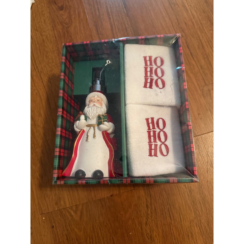 Holiday Hills 3 Piece Santa Counter Set Soap Dispenser & Ho Ho Ho Towels 4139427